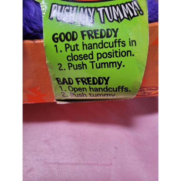 VTG Spin Master Toys 'Don't Free Freddy!' Talking and Moving Monster Plush NOS - Picture 2 of 9